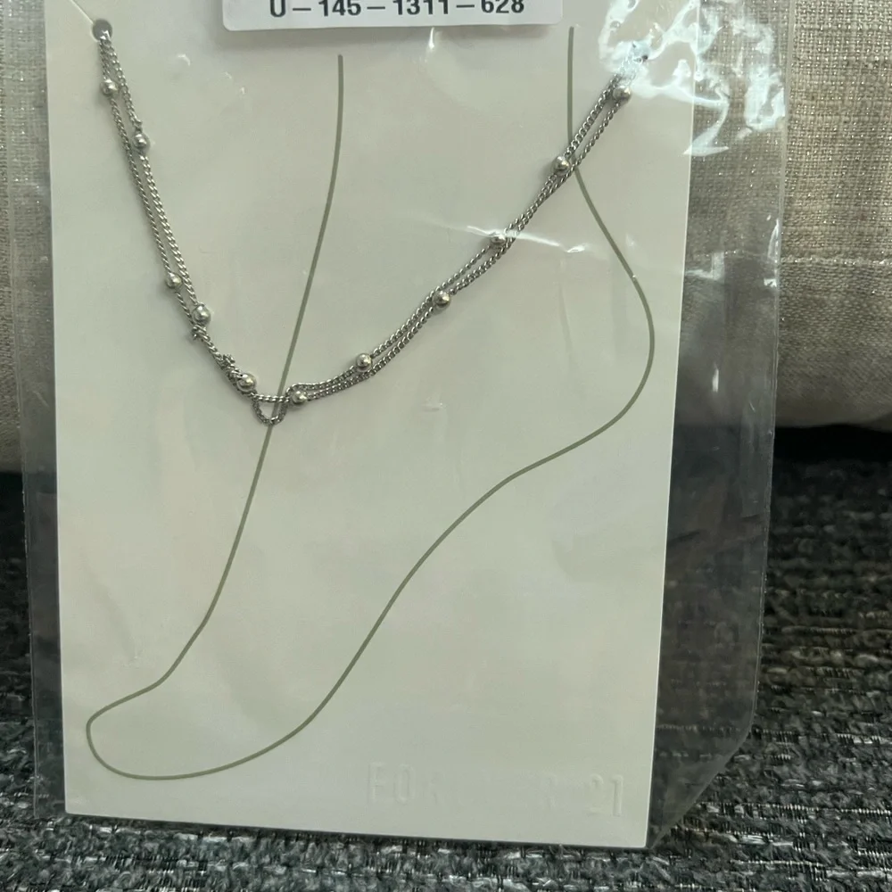 Silver anklets - Picture 1 of 4
